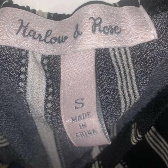 Harlow & Rose Black Beige White Striped Blouse Flare Bell Sleeves Ladies Small - Picture 6 of 10